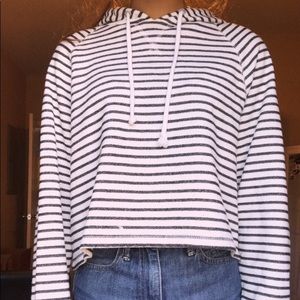 Cropped hoodie